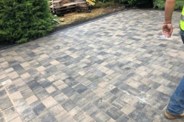 Paving Installers for Abbotswood