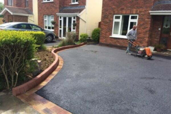 Block Paving Layers for Frimley
