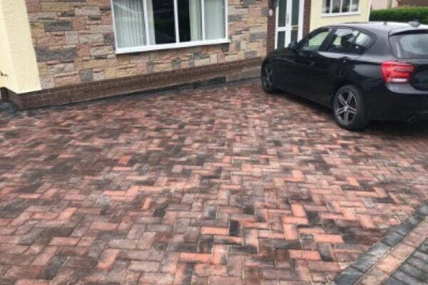 Block Paving Layers for Lightwater