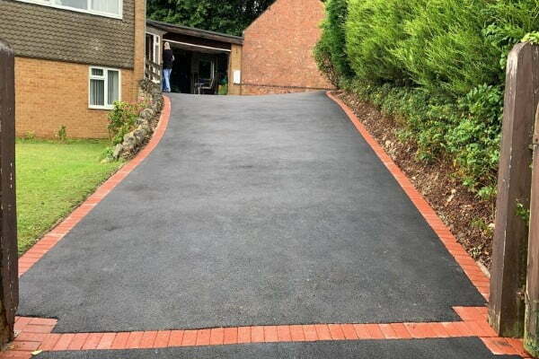 Tarmac Driveway Installers for Ash Vale