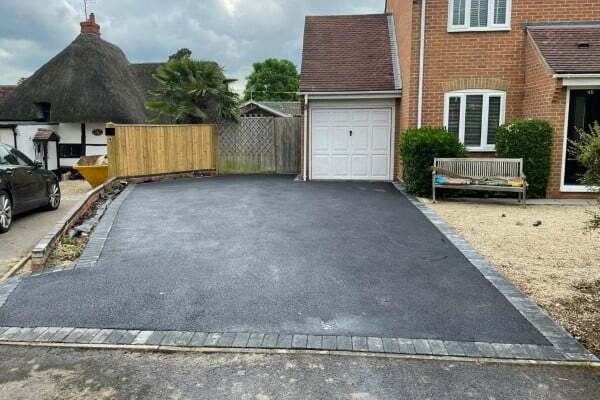 Tarmac Driveway Installers for Burpham