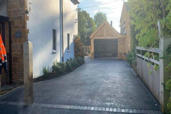 Tarmac Driveway Installers for Great Bookham
