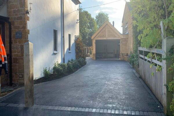 Tarmac Driveway Installers for Weybourne