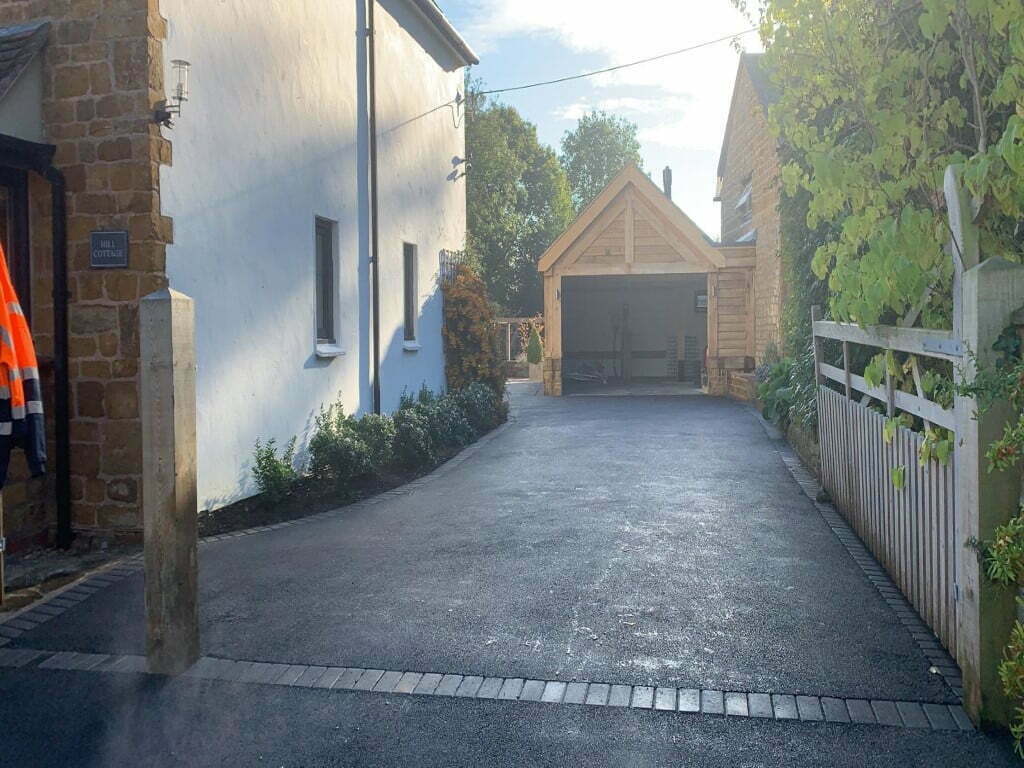 Driveway and patio services in Hydestile, Surrey