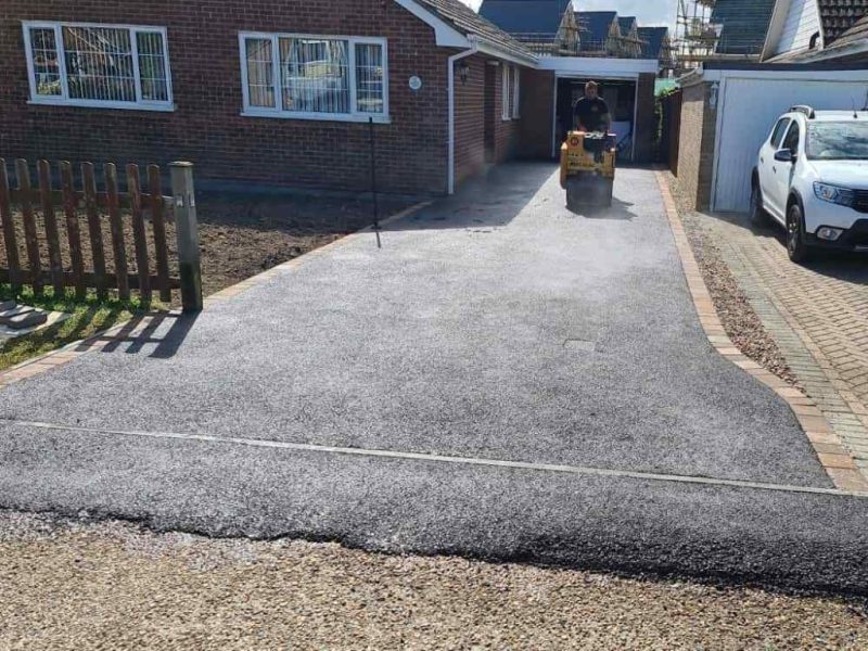 Finished tarmac driveway installation