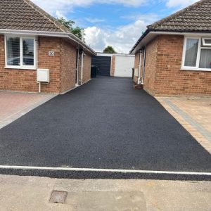 Tarmac Driveways Slyfield