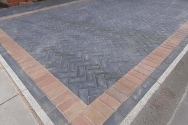 Block Paving in Ash