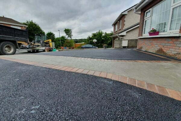Tarmac Contractors in Horsell